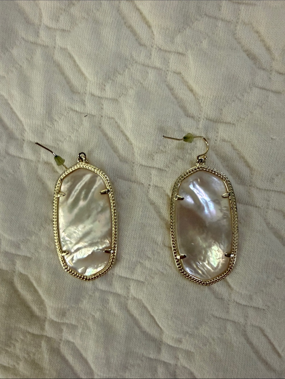 Kendra Scott Pearl Iridescent Oval Drop Earrings with Gold Frame